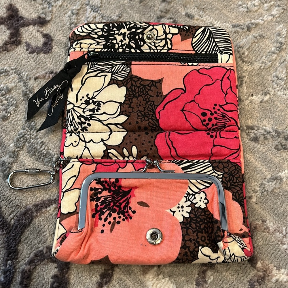 Vera Bradley wallet. - Picture 3 of 7